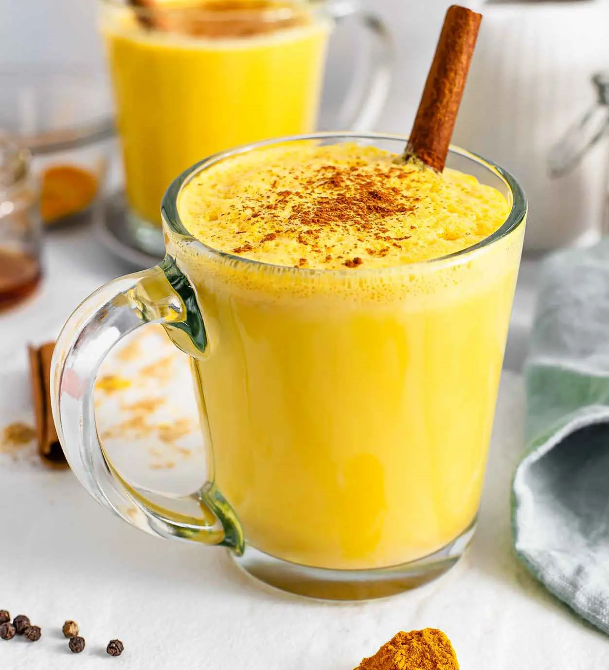 Golden-milk-turmeric-latte