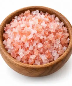 Grof roze Himalayazout van 2 tot 5 millimeter in een houten kom