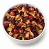 Droge Forest Fruit vruchteninfusie met appel, hibiscus en bessen in een ronde witte kom.
